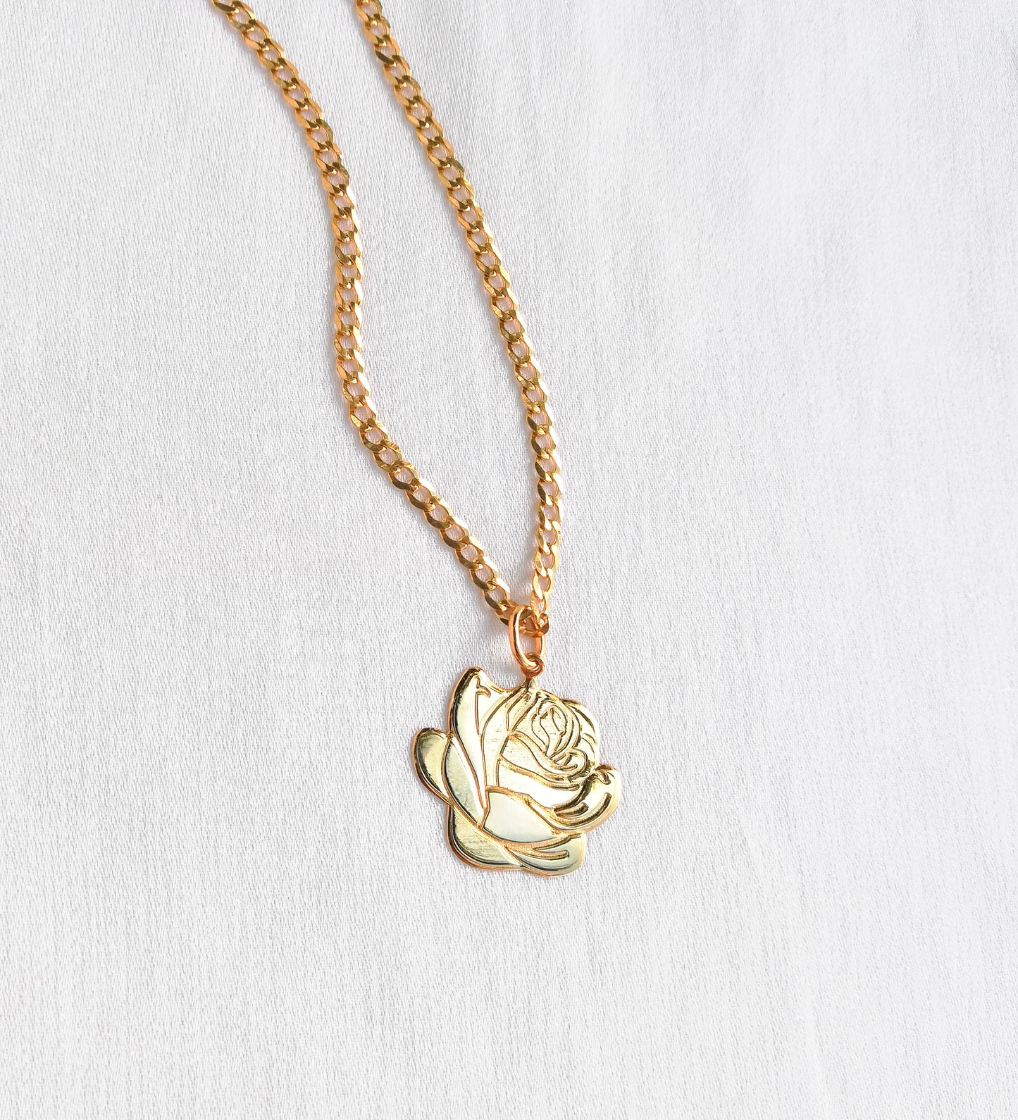 BELINDA NECKLACE