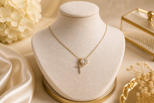 Elegant custom 2 carat diamond cross necklace in 14K yellow gold handcrafted setting, luxury customized necklace for events Singapore, timeless fine jewelry gift with premium presentation and eco-friendly packaging inspiration.
