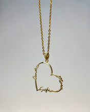 Load image into Gallery viewer, Open heart necklace with three names around it. With a gold argolia to have it hang on a gold chain.
