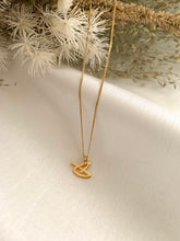 Load image into Gallery viewer, A P shaped in a heart design pendant. Pendant and necklace both set in 18K yellow gold. Chain in 18&quot; but can be adjustable depending on the client&#39;s preferrence.
