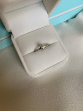 Load image into Gallery viewer, Round Brilliant Diamond Engagement Ring in white gold setting.
